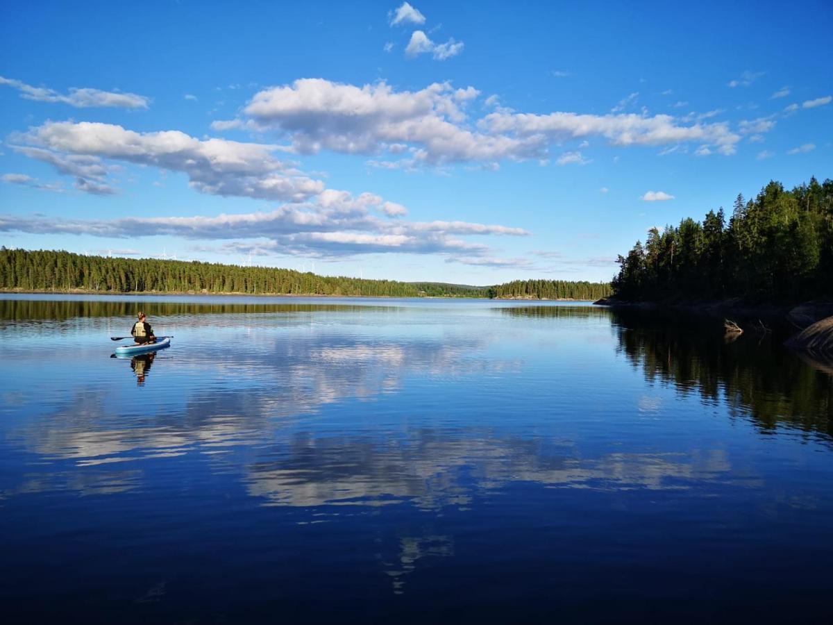 Lake And Forest Hideaway Βίλα Årjäng Εξωτερικό φωτογραφία